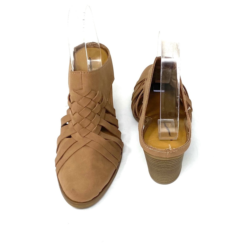 Universal Thread Mules - Picture 6 of 9